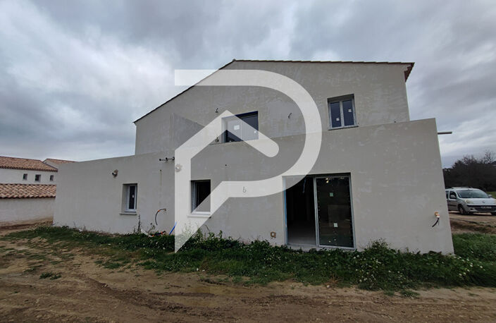 Lourmarin  Appartement T3 avec jardin + 2 places de stationne... — photo 2