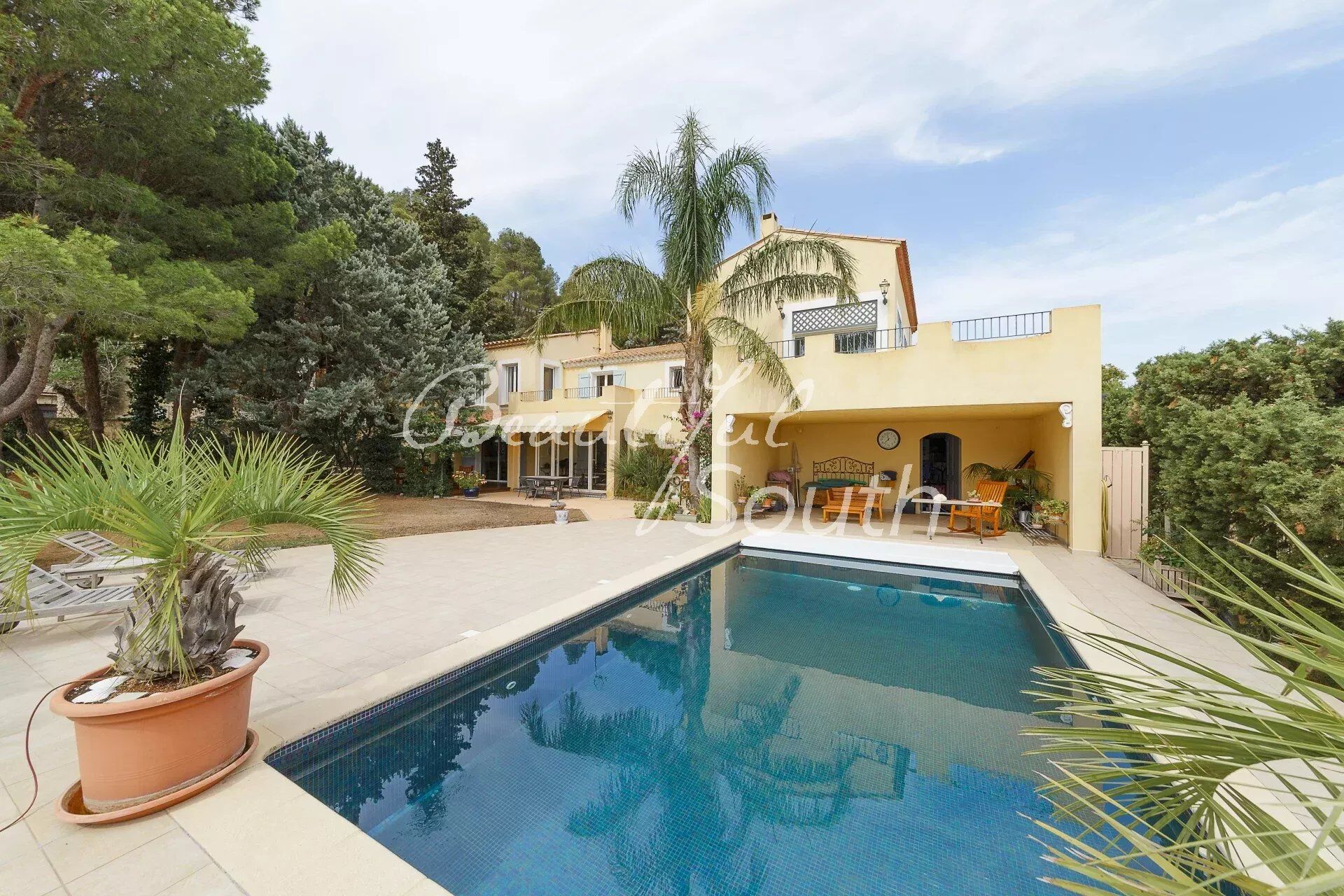 Villa / Maison  T7 à vendre Peyriac-de-Mer 11440