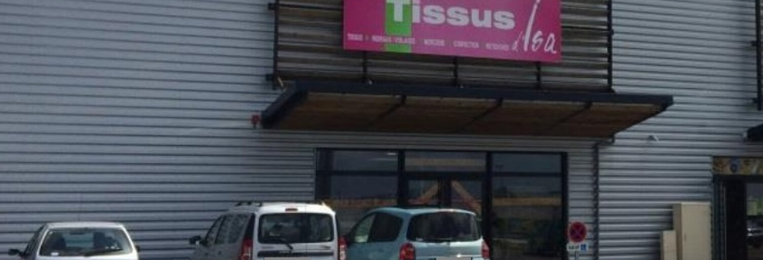 Commerce  400 m² à louer à Tollevast (50470)