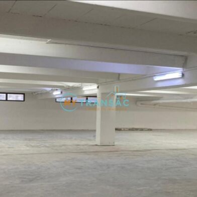 Local industriel  4166 €