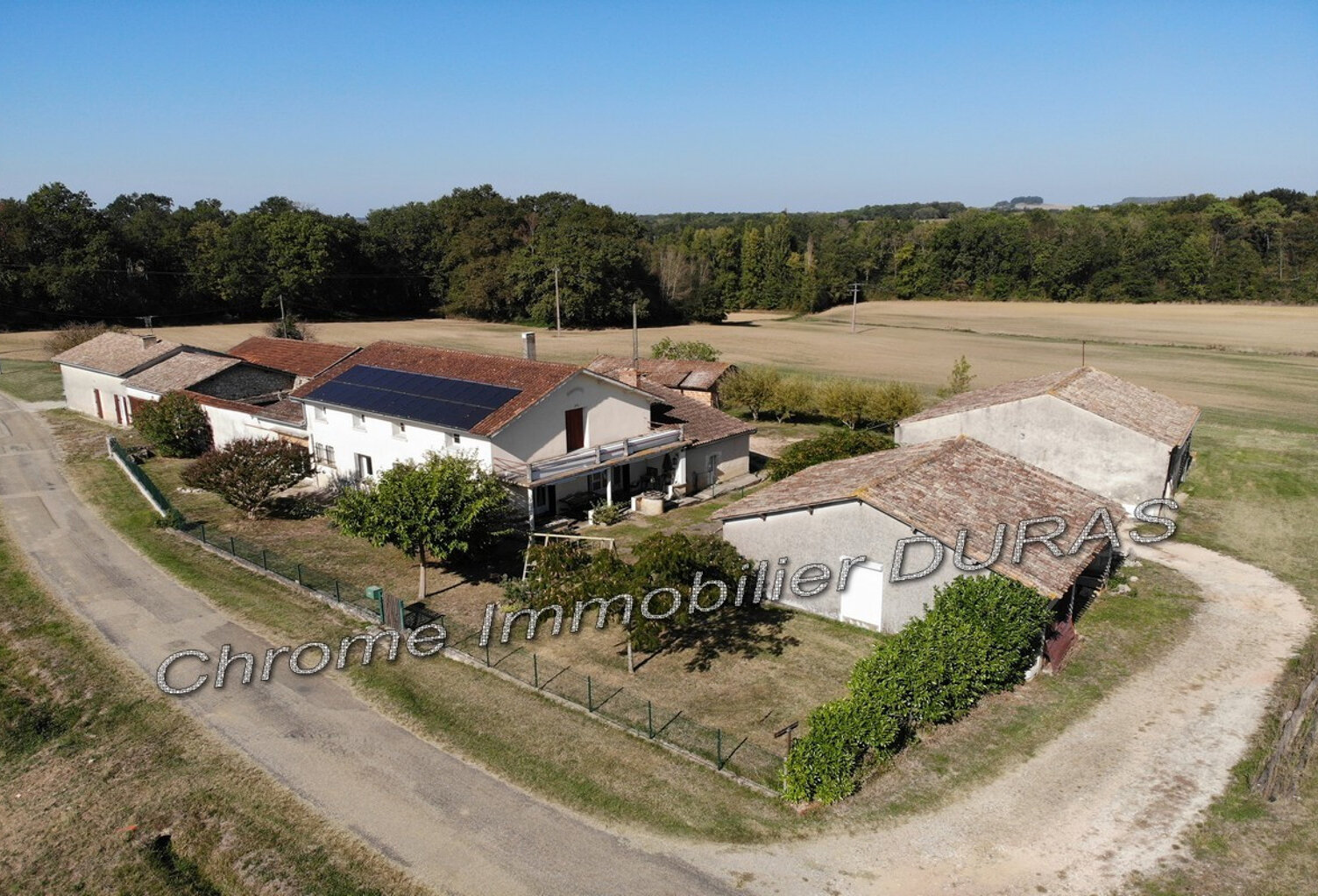Grande maison de campagne  — photo 1