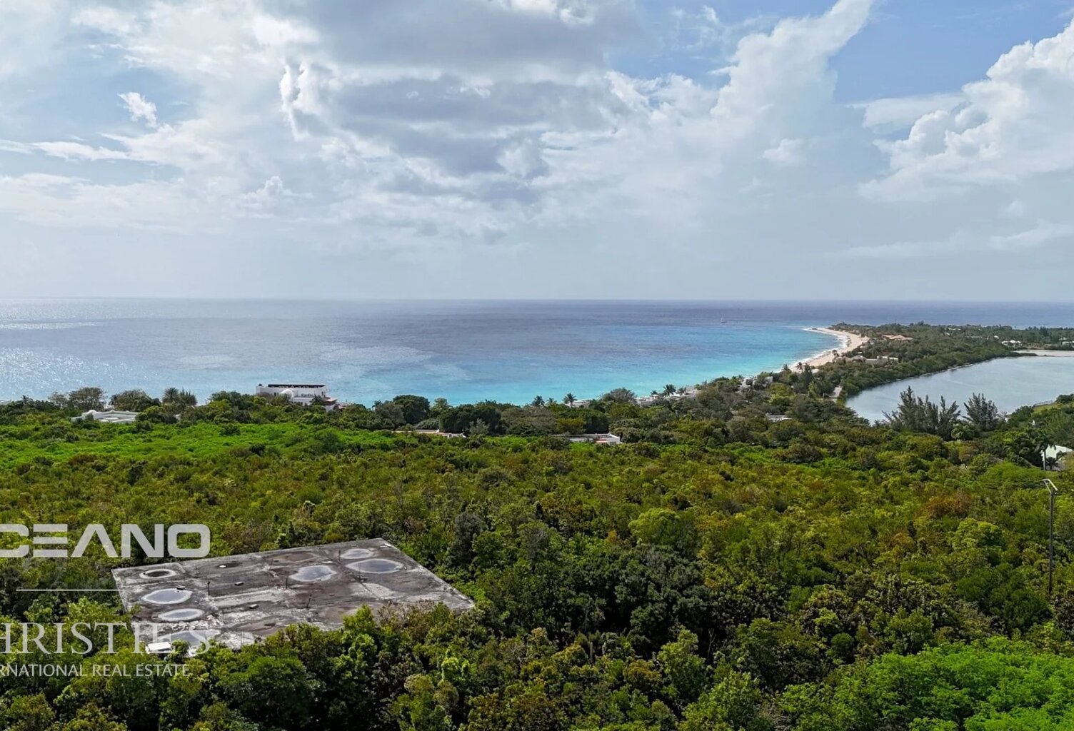 Terrain avec une vue sur la Baie Longue - Terres Basses — photo 1