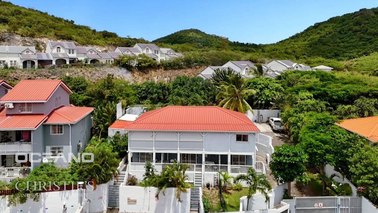 maison 4 pièces 131 m2 à vendre à Saint Martin (97150)