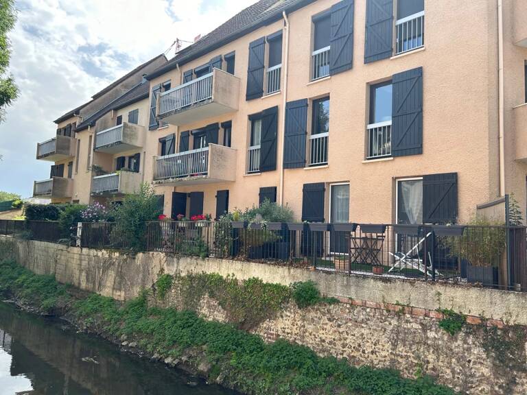 A VENDRE - Appartement 4 pièces CHARTRES proche des Bords de l'Eure — photo 1