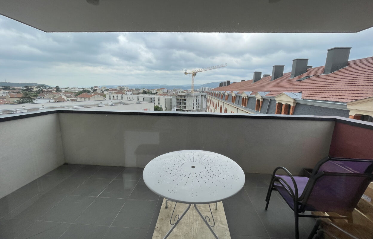 appartement 3 pièces 74 m2 à vendre à Valence (26000)