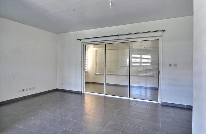 CAYENNE - APPARTEMENT T 3 — photo 3