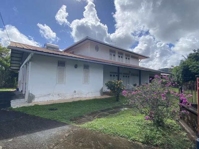 VILLA - CAYENNE — photo du bien