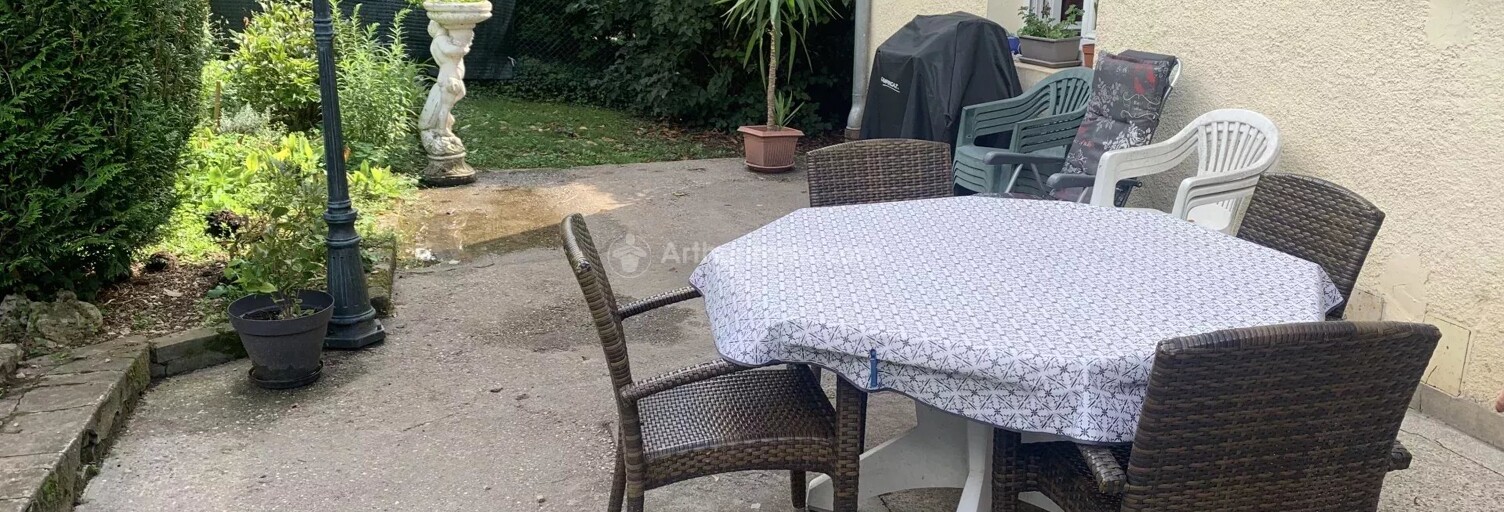 Maison 10 Pièces 185 m² à vendre à Neufchâteau (88300)