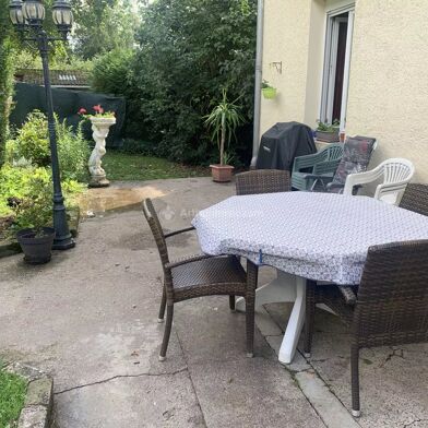 Maison 10 pièces 209000 €