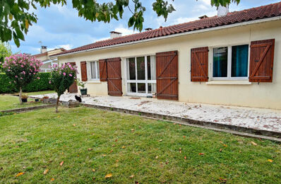 vente maison 172 000 € à proximité de Montesquiou (32320)