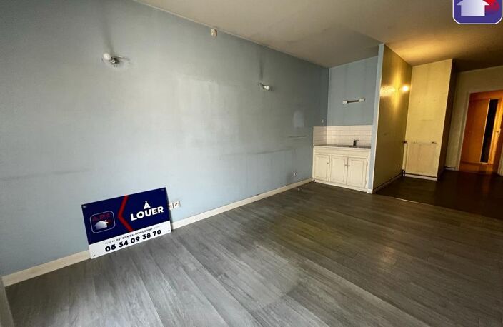 Location local industriel  39 m² à Tarascon-sur-Ariège (09400) — photo 2