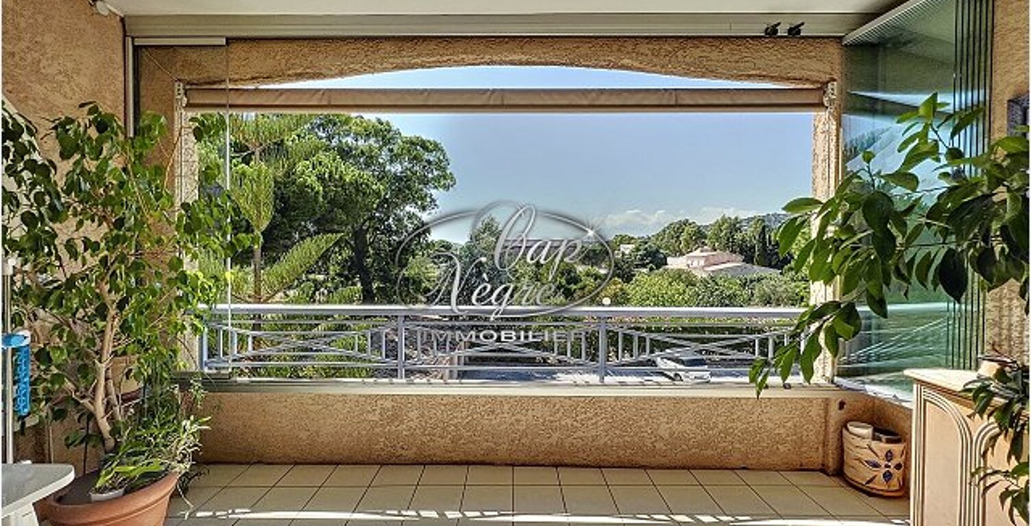 t4 avec 2 loggias, 3 chb, SDB, cuisine, séjour et combles — photo 1