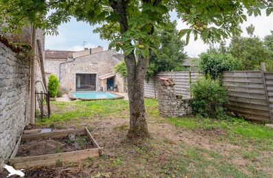 vente maison 254 400 € à proximité de Bussac-sur-Charente (17100)