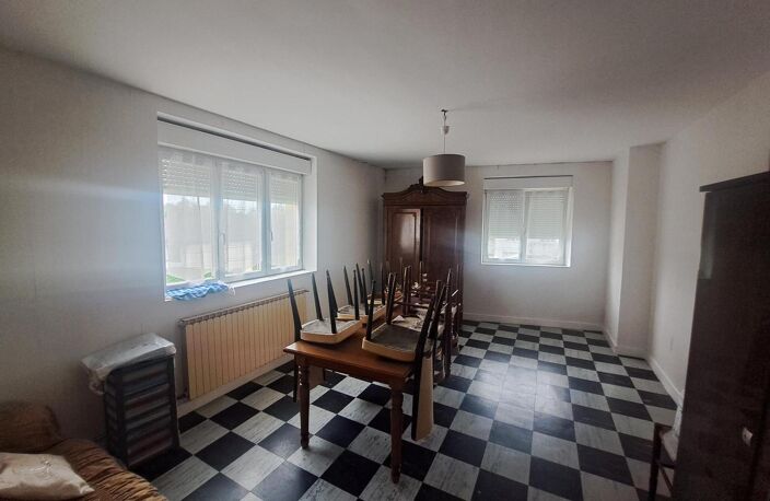 Vente immeuble  185 m² Épinal (88000) — photo 2