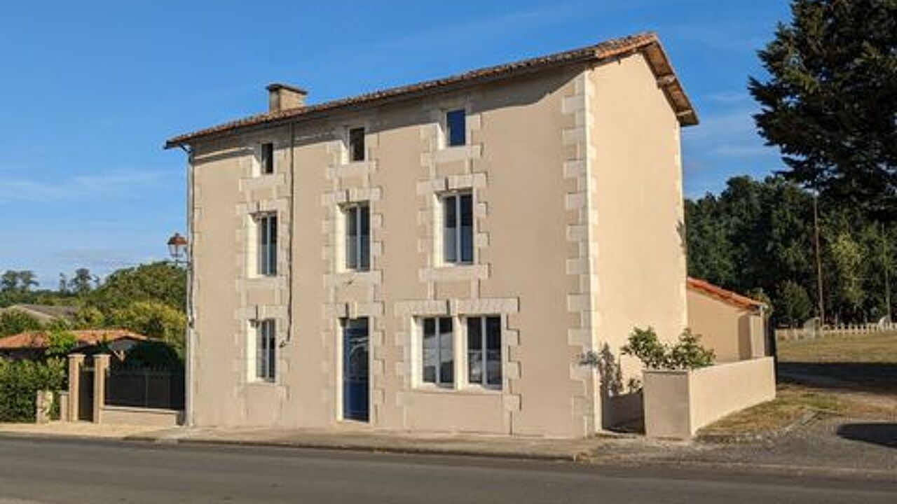 maison 5 pièces 182 m2 à vendre à Romagne (86700)