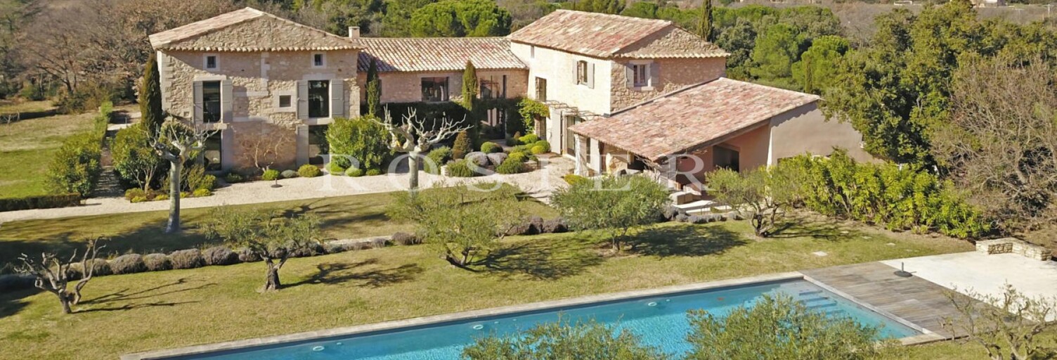 Maison 10 Pièces 362 m² à vendre à Bonnieux (84480)