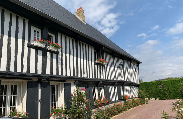 Manoir normand 220 m2 + Terrain 2500m2 — photo 2