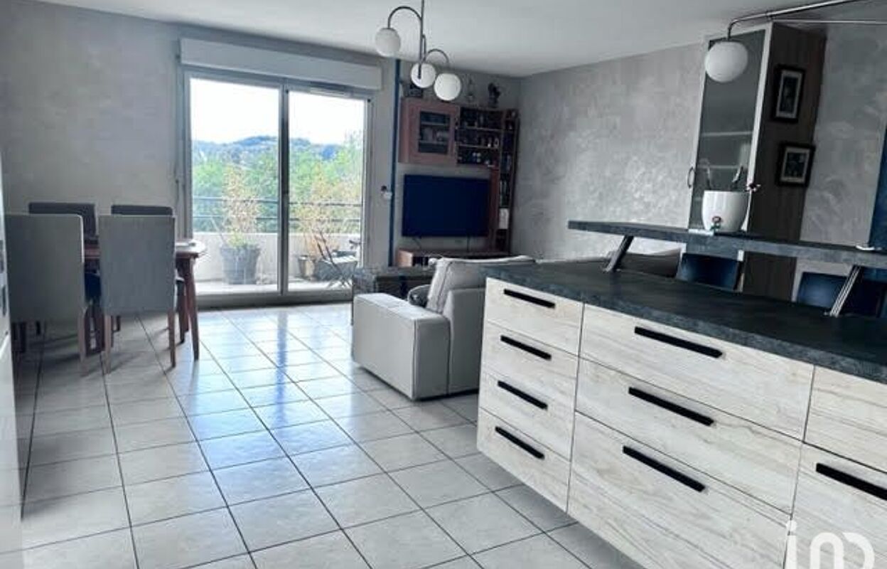 appartement 3 pièces 66 m2 à vendre à Villefontaine (38090)