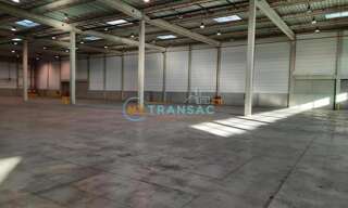 Local industriel  6689 m² à louer à Moissy-Cramayel (77550)