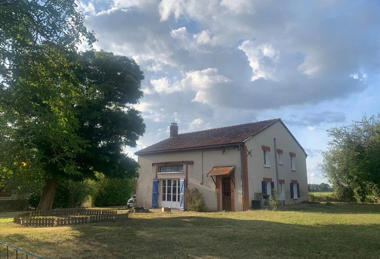 Vente Grange à rénover avec jardin dans la Vienne — photo 1