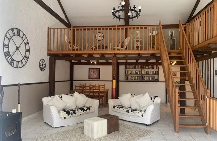 Vente Grange à rénover avec jardin dans la Vienne — photo 3