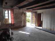 Maison à rénover 80 m² habitables avec jardin. — photo 2
