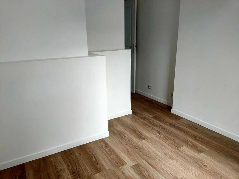 ST ETIENNE PROXIMITE ECOLE THEZENA DU MONTCEL — photo 1