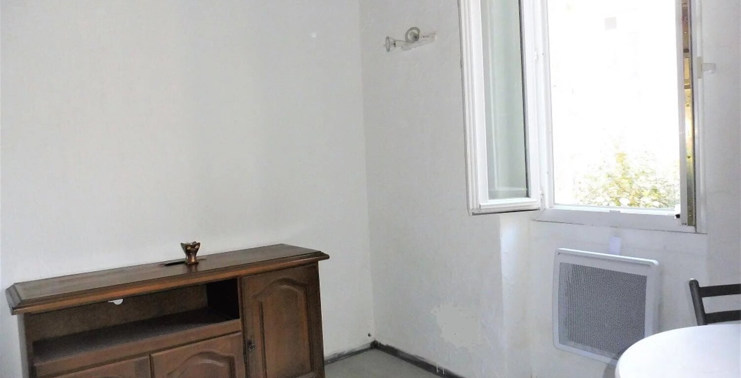Bien vendu : Appartement  Salon-de-Provence (13300) — photo 1