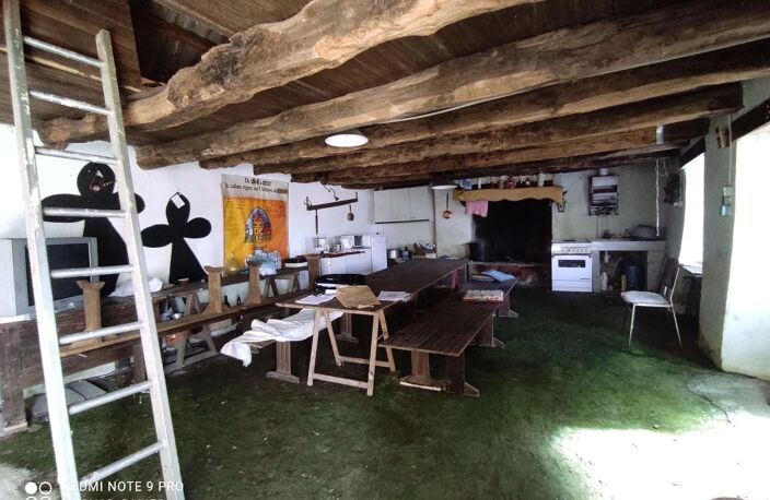 Maison de campagne à rénover dans un bel environne — photo 4