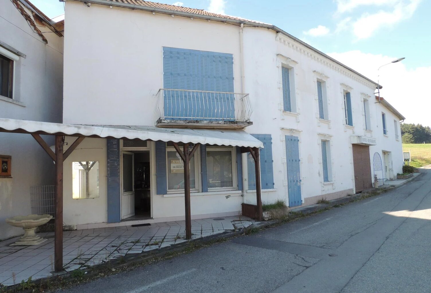 EXCLUSIVITÉ - MAISON DE VILLAGE -195 m². — photo 1