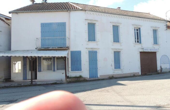 EXCLUSIVITÉ - MAISON DE VILLAGE -195 m². — photo 4
