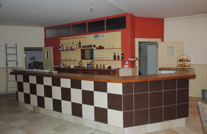EXCLUSIVITÉ - MAISON DE VILLAGE -195 m². — photo 5