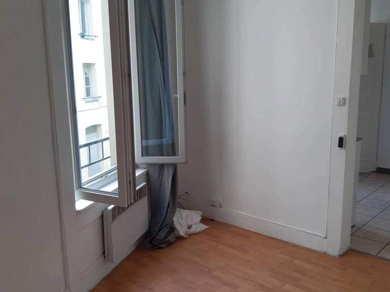 SAINT ETIENNE JACQUARD T1 VIDE 23m2 — photo 1