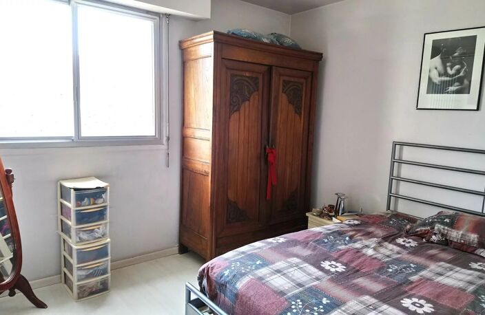 Appartement T2 + cuisine, parking et cave — photo 3