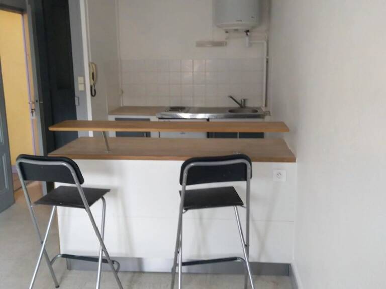RUE DU DOCTEUR CHARCOT  STUDIO A SAISIR — photo 1