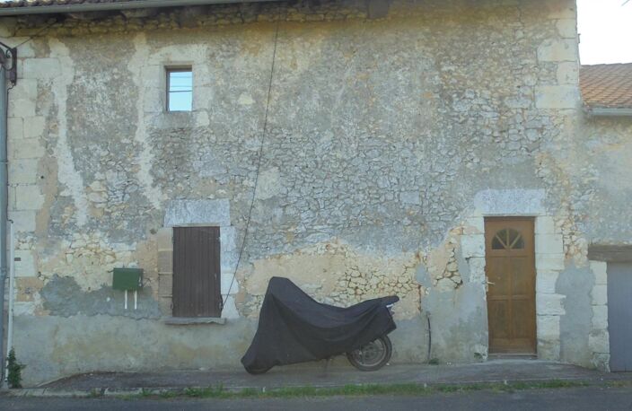 Petite bâtisse en pierre — photo 2