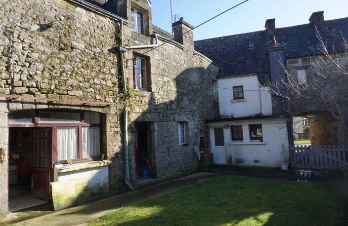 MAISON DE BOURG 3/4 CHAMBRES AVEC DEPENDANCE — photo 2