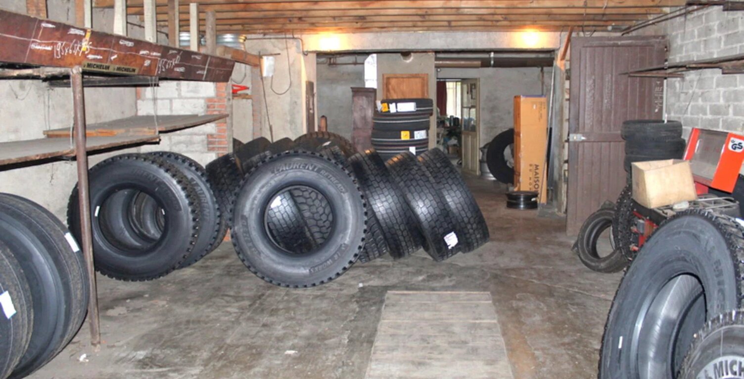 EXCLUSIVITE AGENT MANDATAIRE FRANCE - GARAGE/ PLAT — photo 1