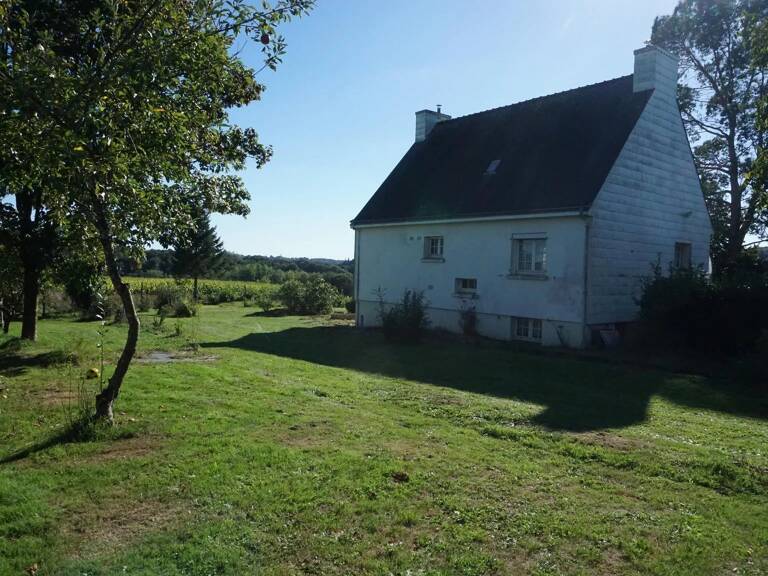 MAISON AVEC UNE VUE DEGAGEE SUR LA CAMPAGNE — photo 1