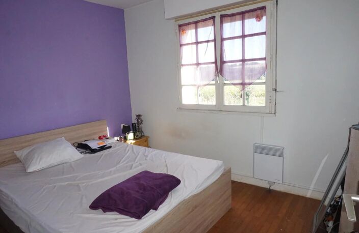 MAISON AVEC UNE VUE DEGAGEE SUR LA CAMPAGNE — photo 5