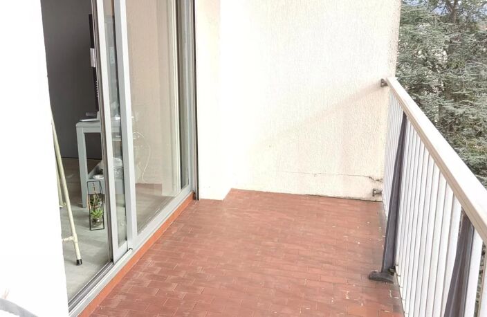 SOUS COMPROMIS — photo 5