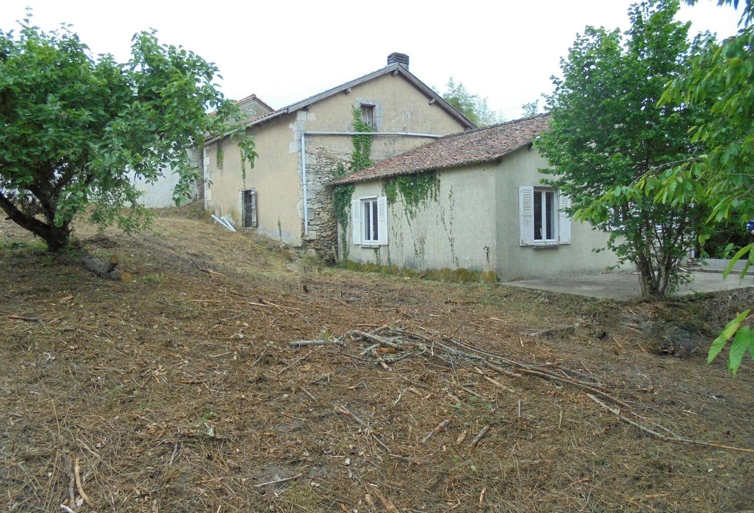 ANNESSE ET BEAULIEU — photo 1