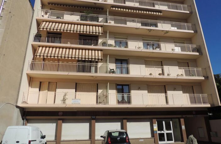Appartement - Type 3 - Roanne Centre Gare - — photo 4