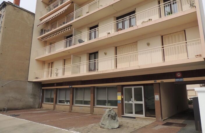 Appartement - Type 3 - Roanne Centre Gare - — photo 5