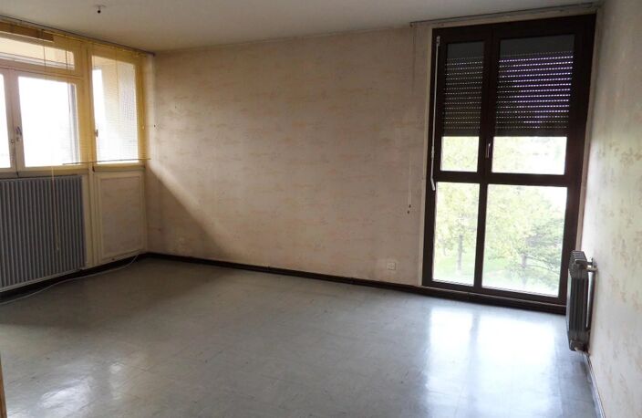 Bien vendu : Appartement  Salon-de-Provence (13300) — photo 4