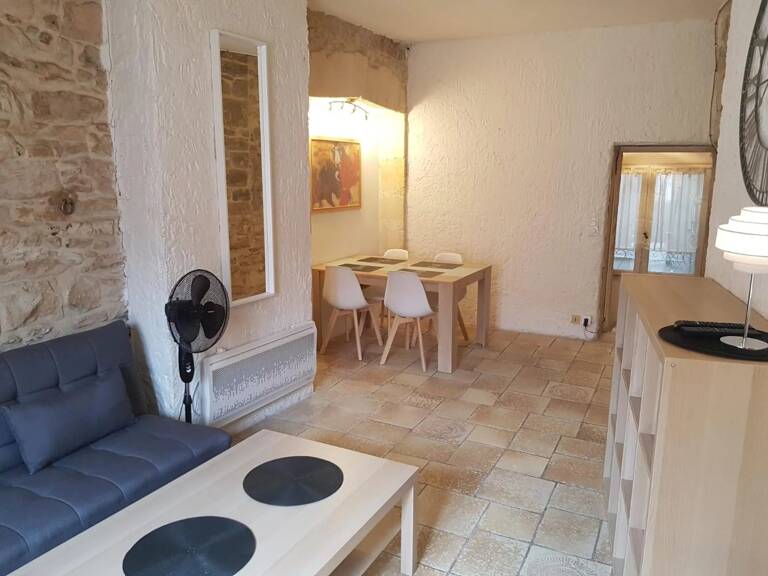 NIMES CENTRE EMPLACEMENT PRIVILEGIE - P2 RENOVE — photo 1