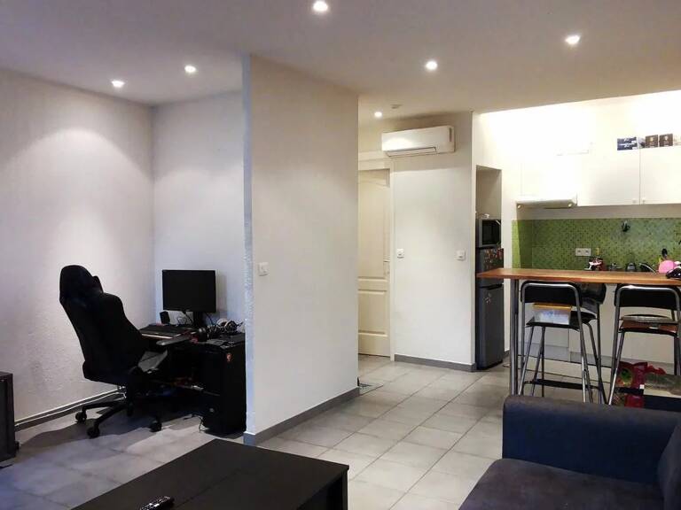 Beau studio loué au coeur de Brignoles — photo 1