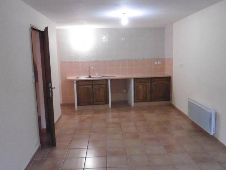 TULETTE - APPARTEMENT DANS MAISON -  2 CHAMBRES — photo 1