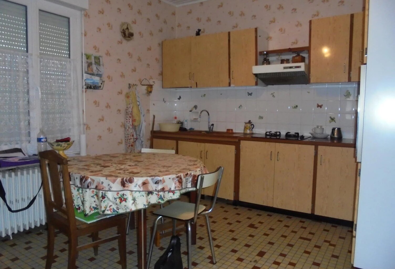 MAISON AVEC DÉPENDANCE ET GARAGE — photo 1