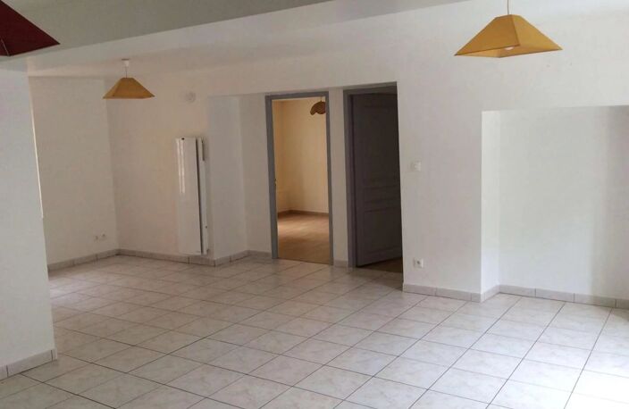 Appartement T3 de 66 m2 — photo 2